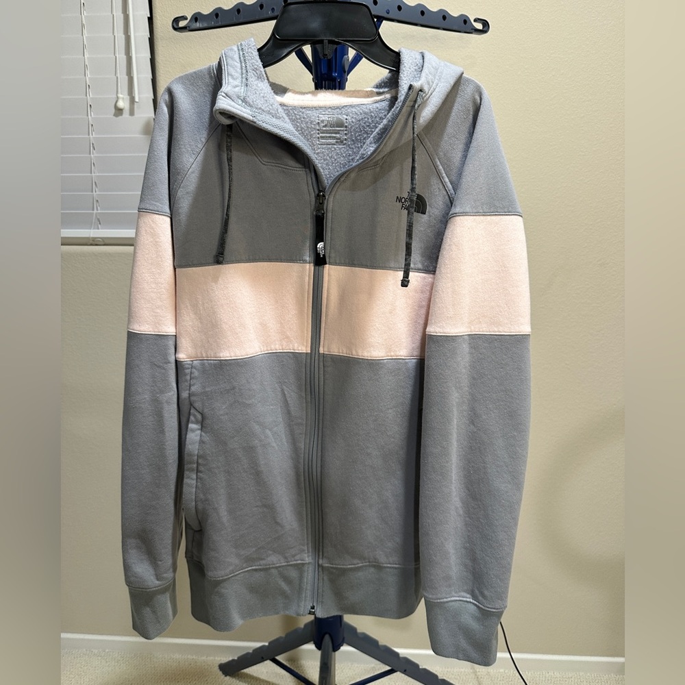 The North Face Hoodie Men’s Medium Gray and Pink
